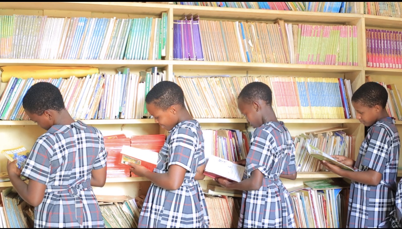 Students vising the school library which is a tool for good results of every student, having enough resources to pass exams 1